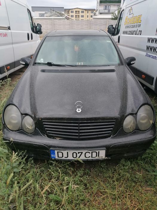 Vând Mercedes c200 kompresor