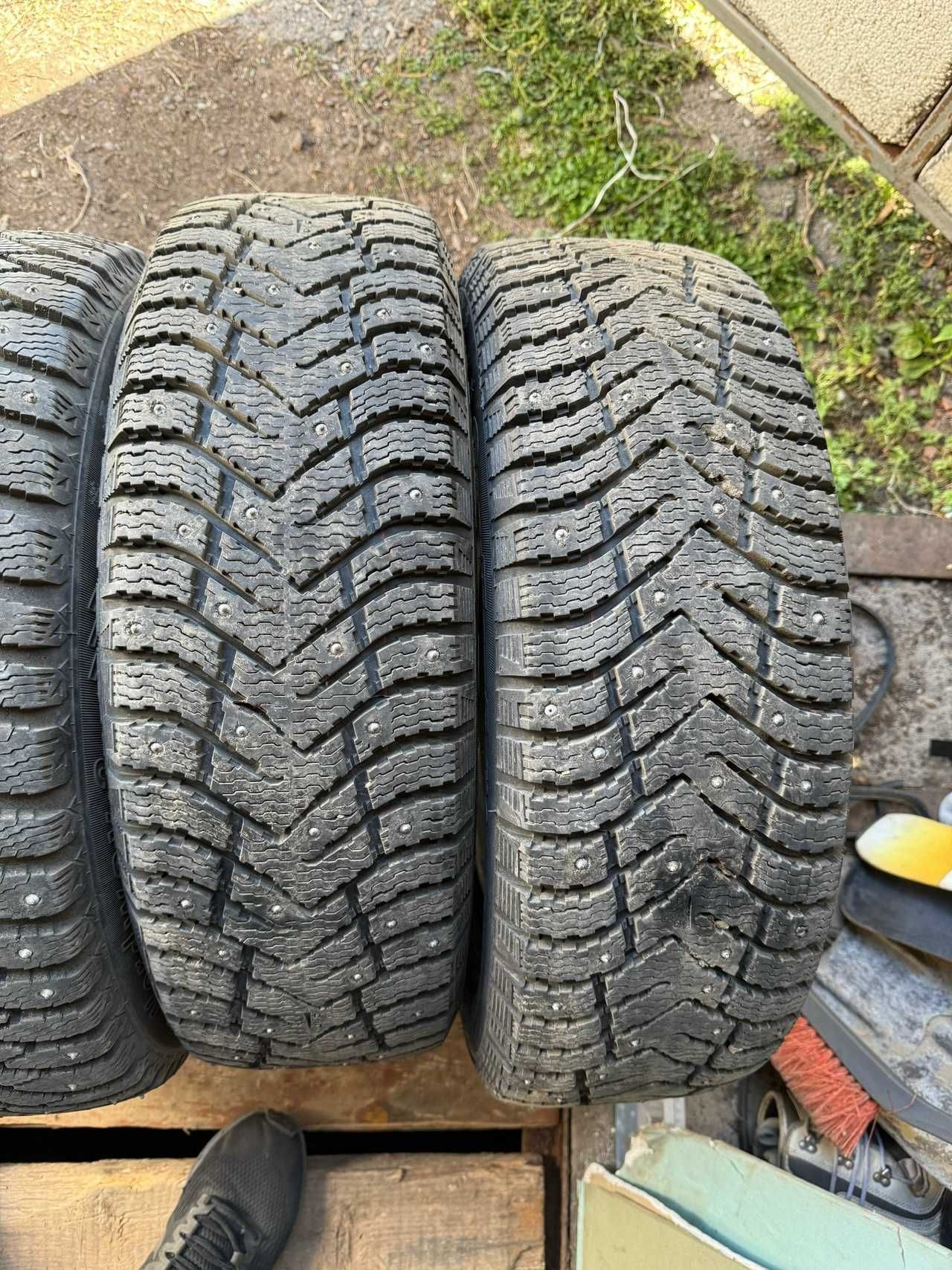 195/65R15 Зимние шины