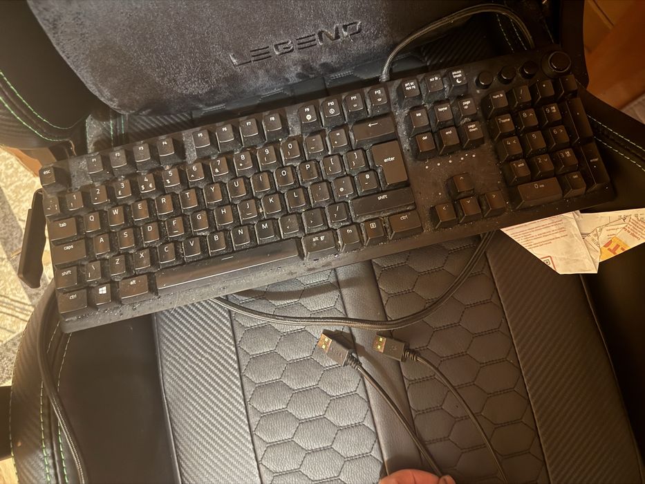 Tastatura gaming huntsmanelite switch purple optic laser cea mai rapid