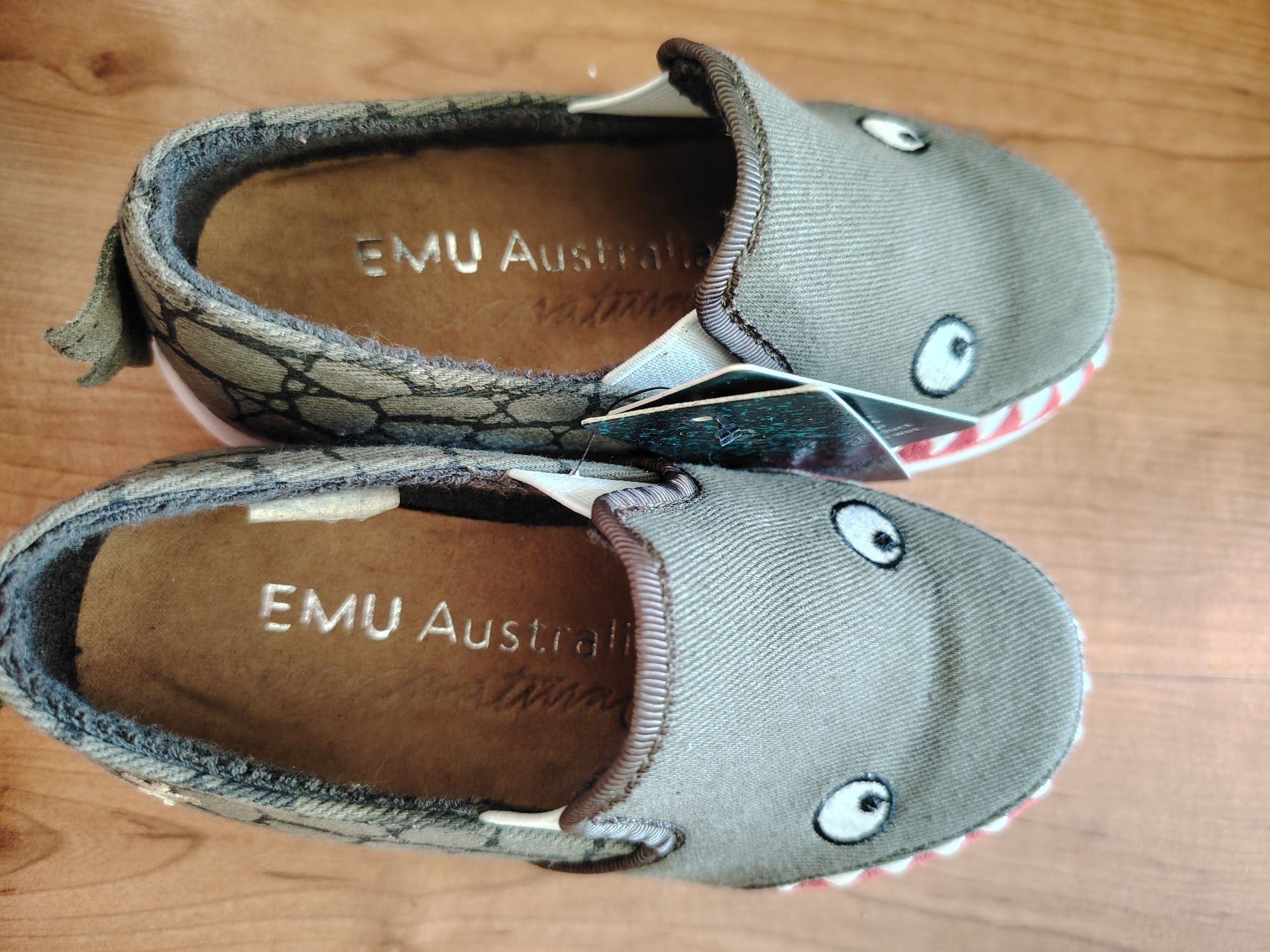 Sneakers Emu Australia noi, băieței, măsura Nr. 27