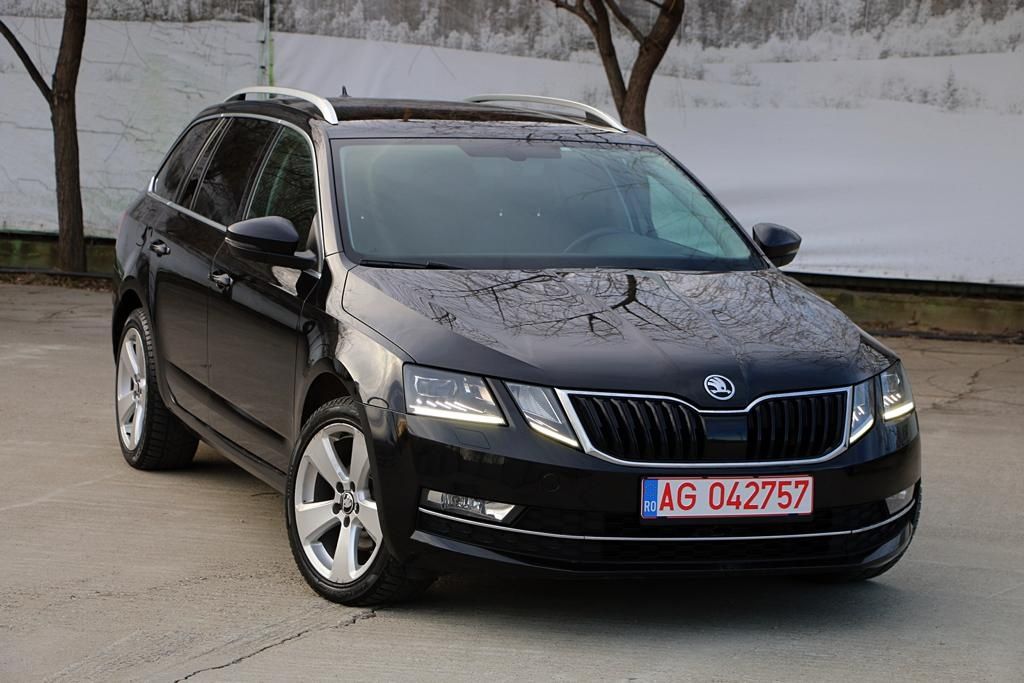 Skoda Octavia 2.0TDI Model 2020/VIRTUAL COCKPIT//BI-XENON LED