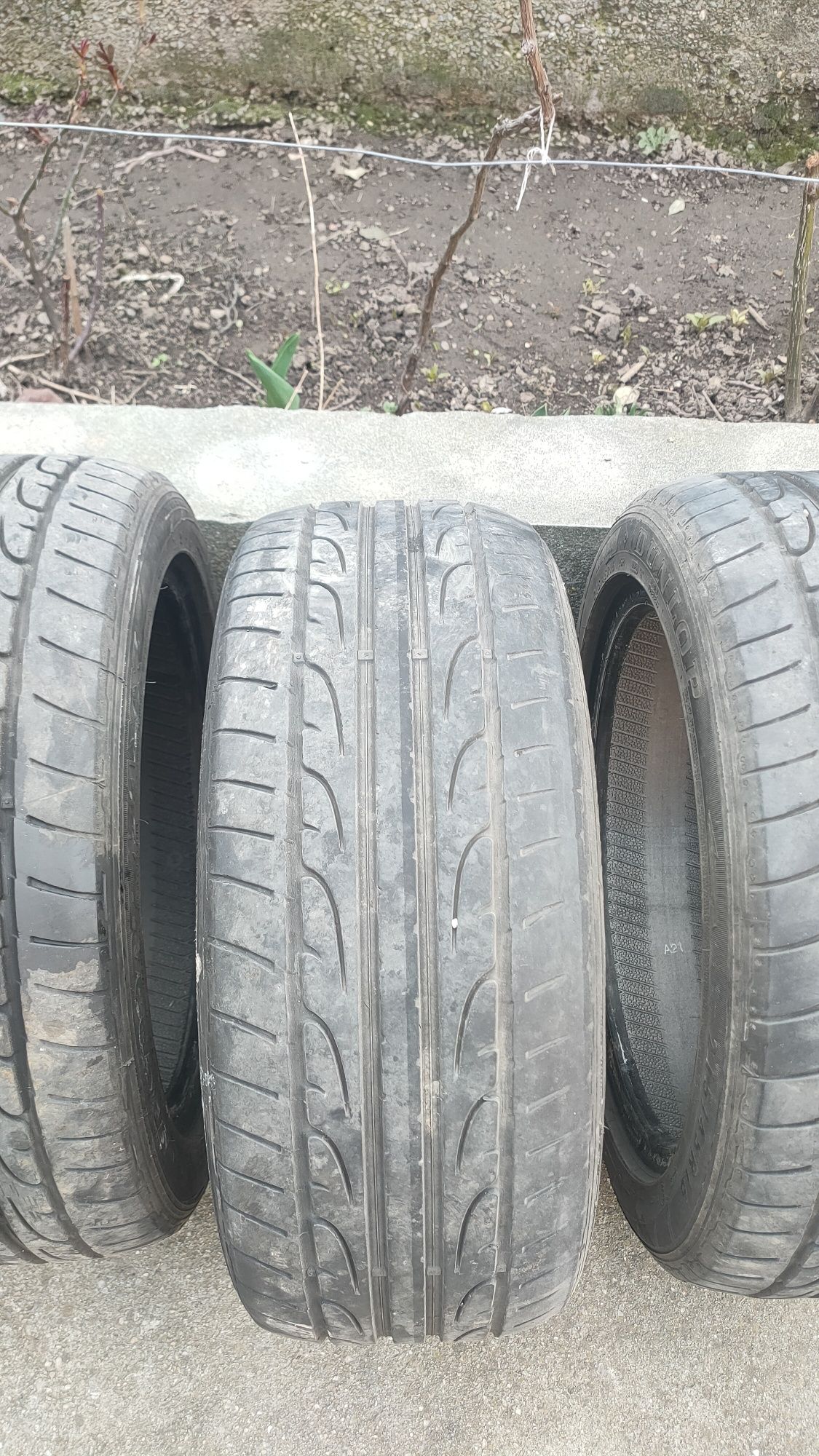 Anvelope vară Dunlop 215/45/r16