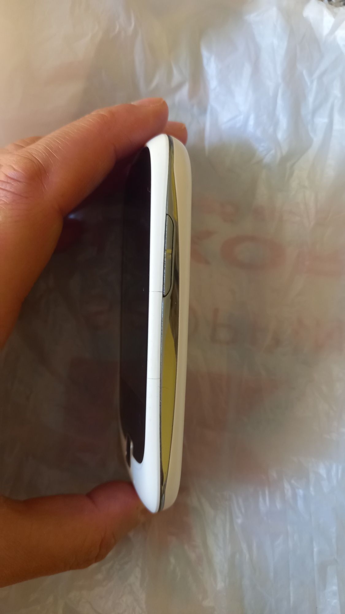 Vand mobil Huawei Ascend y100, alb, mic si usor,baterie originala