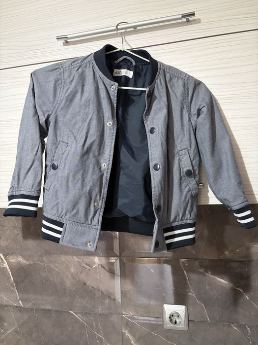 Якета размер 104,110