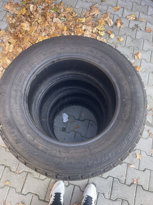 Vand Cauciucuri/Anvelope Iarna 215/65 R16 98 T