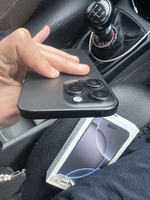 Iphone 16 pro max black 265 gb