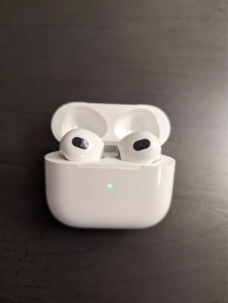 Casti Apple AirPods 3