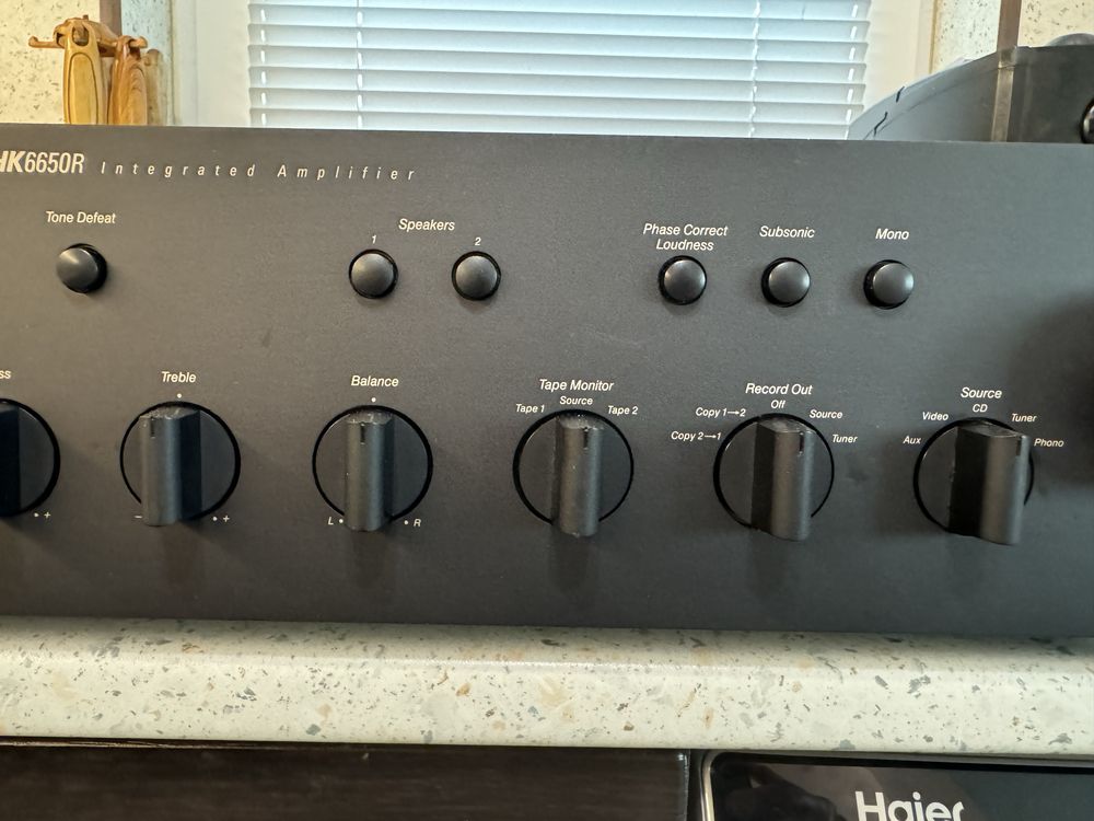 Harman Kardon HK6650r Качествен стерео усилвател