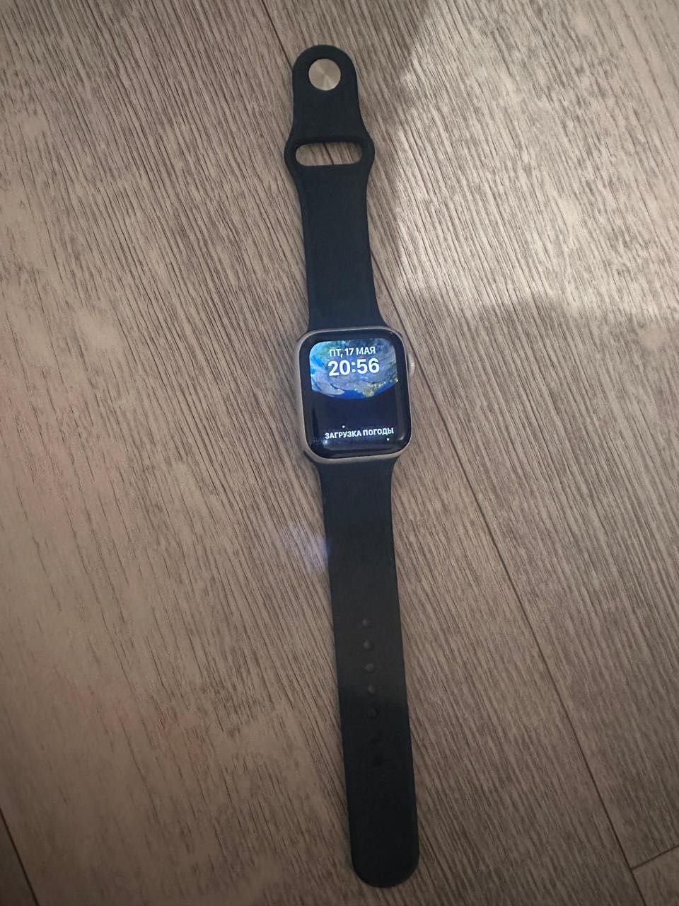 Apple Watch SE 40 мм серебристый-синий