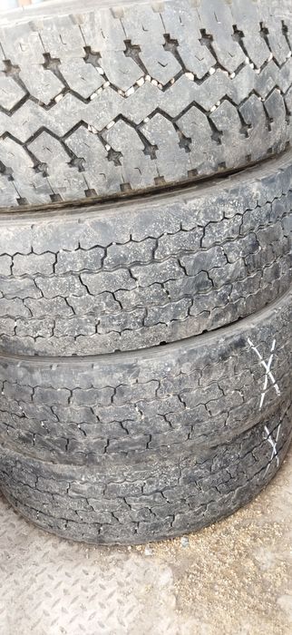 245/70/19.5 комплект