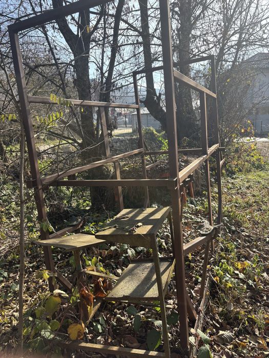 Vand razboi pentru caii