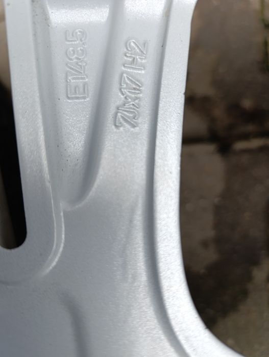 Două jante originale Mercedes C class W 205 17'' la bucată