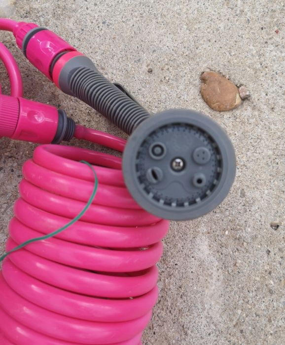 Furtun pliabil cu cap de dus