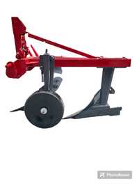 Plug tractor mic 20-35 cp, piese utilaje agricole