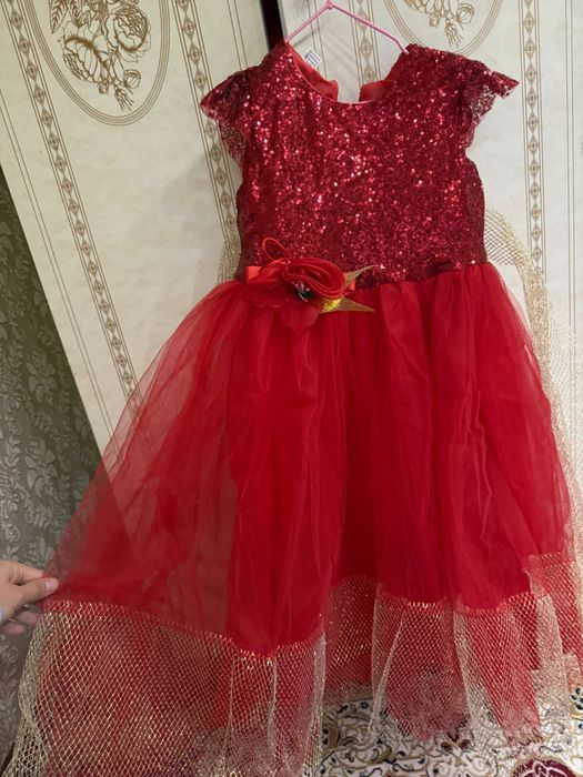 5 жасар қызға балный көйлек сатылады