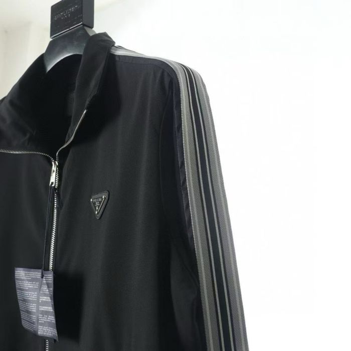 REDUCERE!! Trening Prada casual marimi M si L