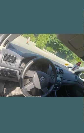 Golf 5 de vănzare