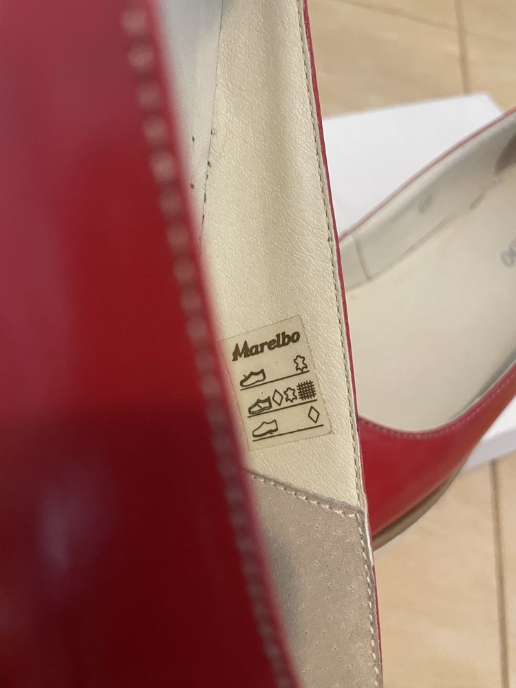 Balerini Marelbo rosu marimea 40