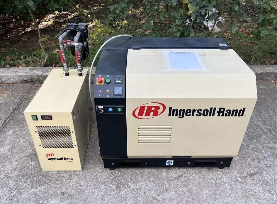 Винтов компресор Ingersoll Rand 7.5kw и сушител 1200lt/min