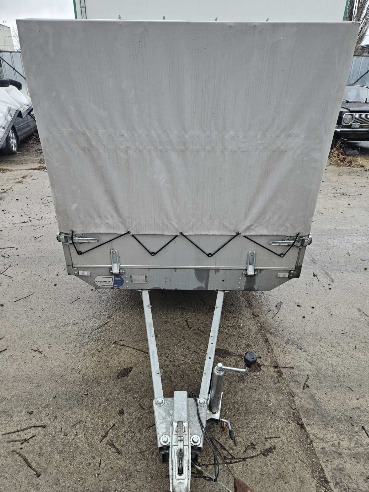 Ремарке Eduard 750 kg