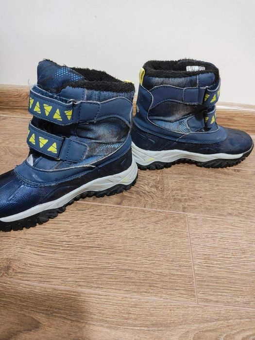 Детски зимни и дъждовни ботуши №32, 30 и 29