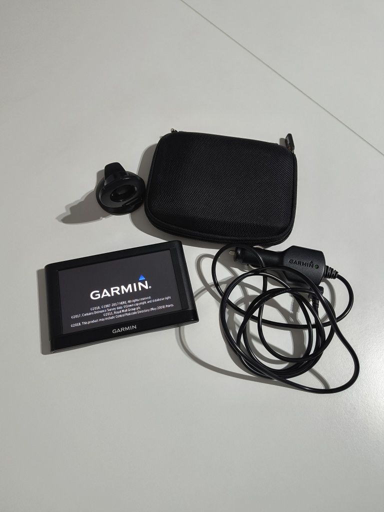 Navigator Garmin nuvi 54LM