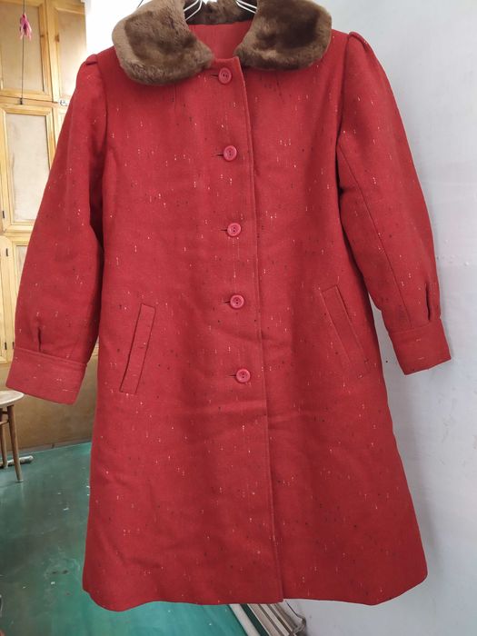 Пальто  для  девочки подростки  13-15 лет