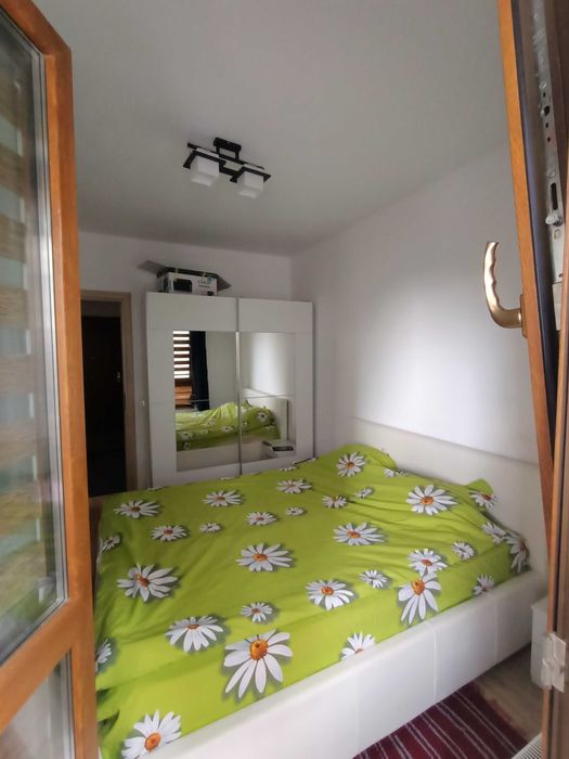 Apartament de închiriat