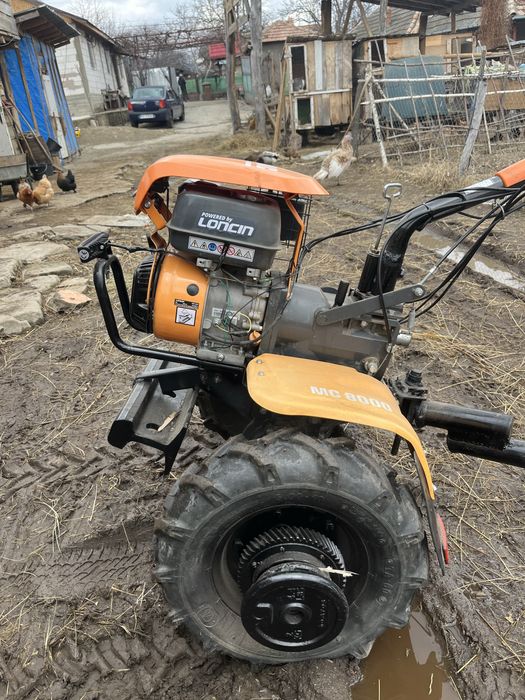 vand motocultor o mac profesional 8cc