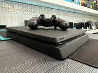 Playstation 4 Slim + 1 контролер / Перфектно състояние /