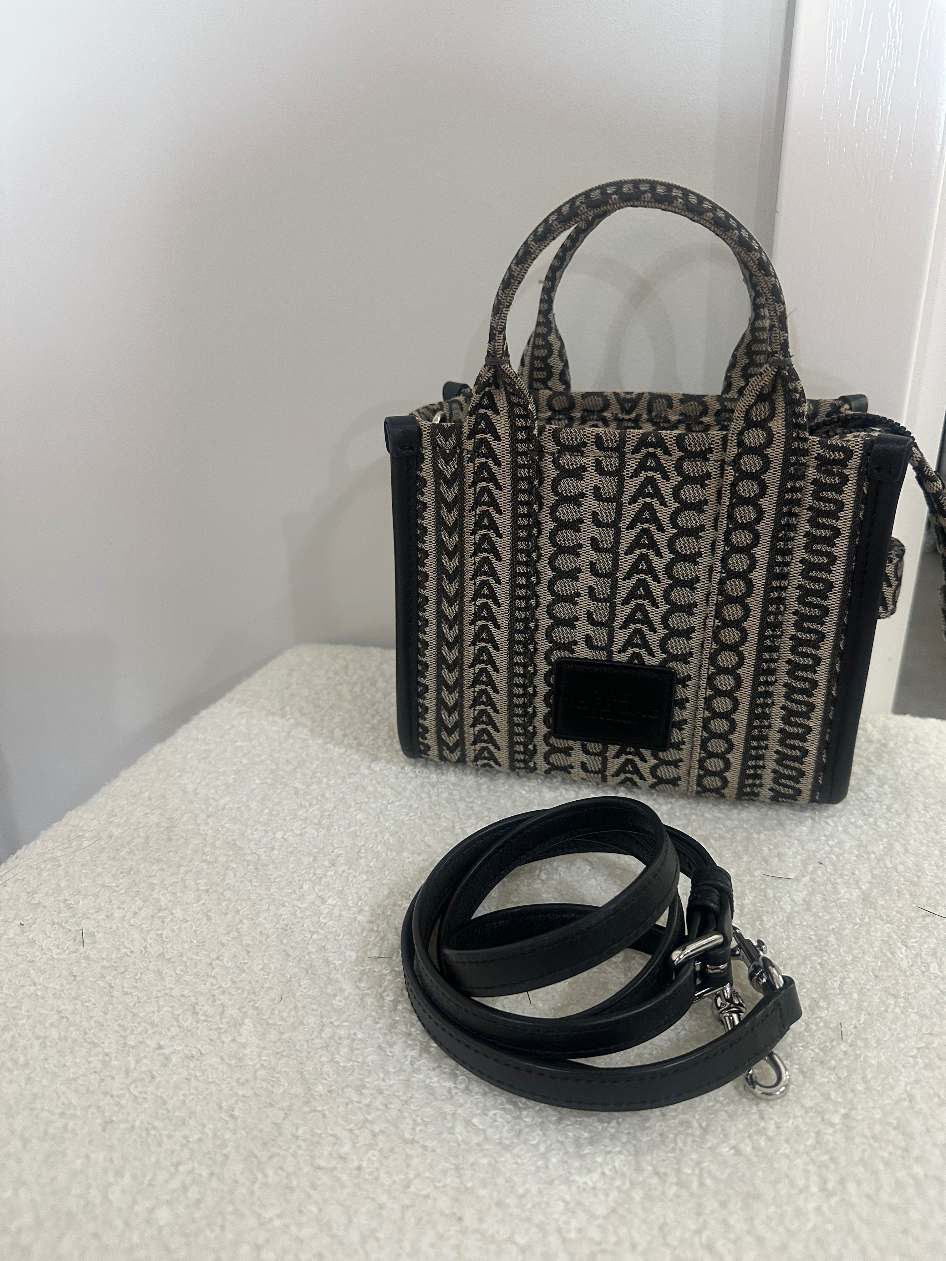 Чанта Marc Jacobs Monigram Mini