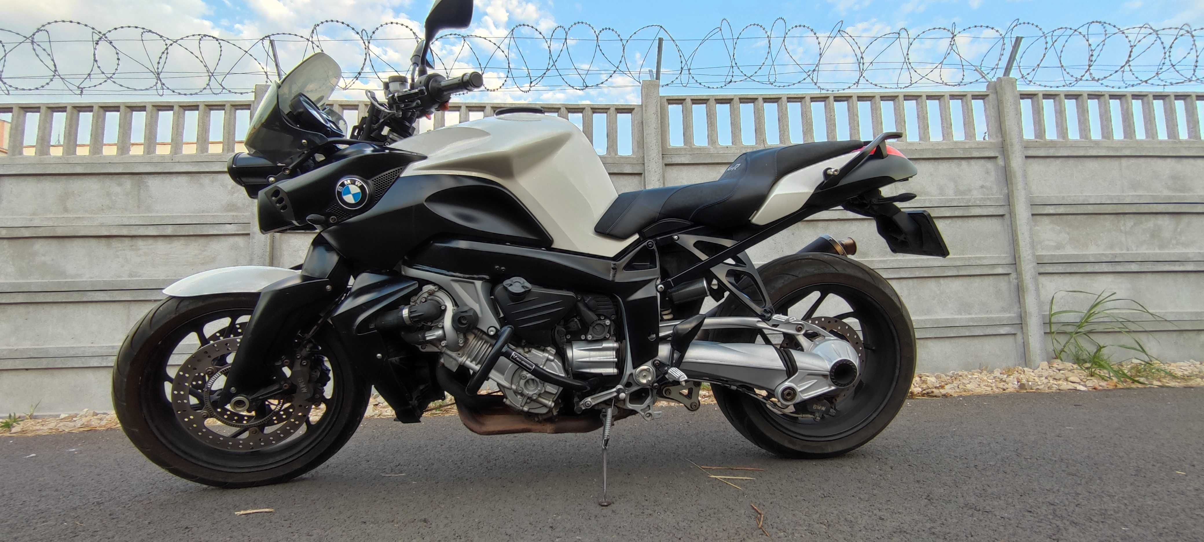 BMW K1200R multiple îmbunătățiri + echipamente