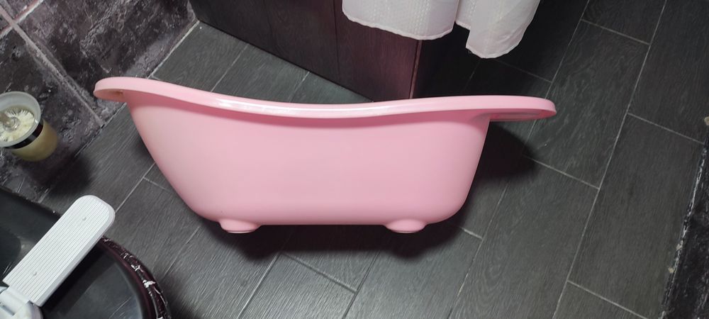 Продам ванночку детскую