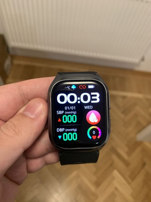 NOU, Smartwatch monitorizare tensiune arteriala, autonomie 10 zile