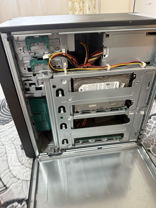 Копютър Windows 7