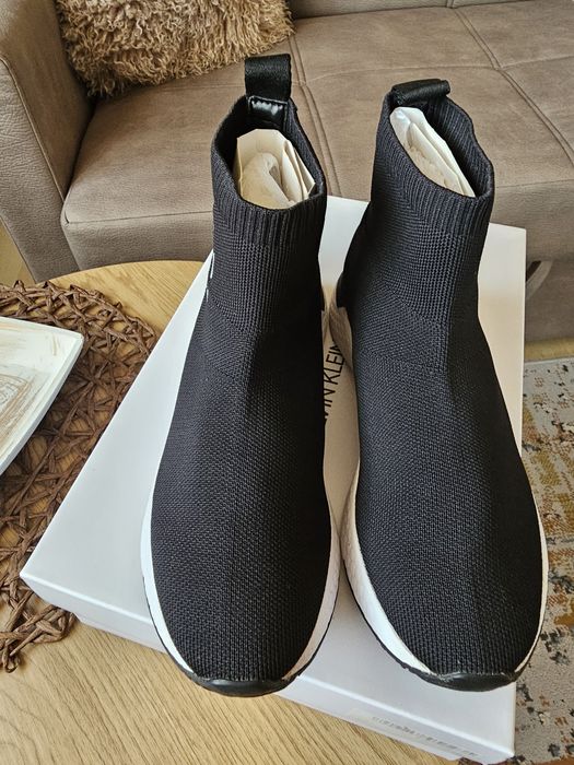 Дамски обувки на Calvin Klein