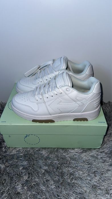 Off white Out Of Office White 40