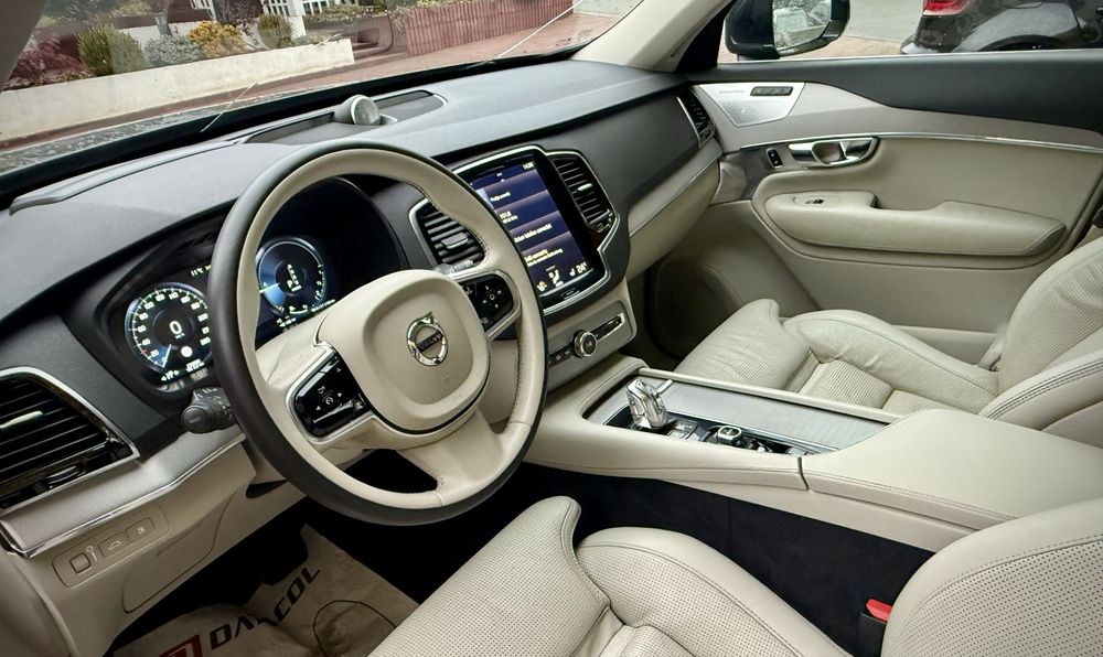 Volvo XC90 T8 AWD Inscription 7 Locuri Full Option! Garantie 12 Luni!