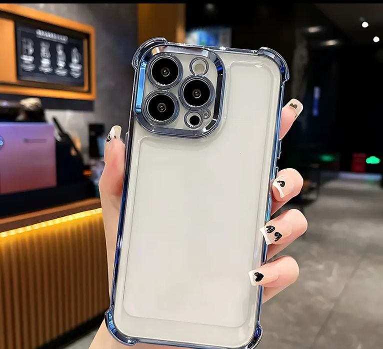 Сребрист кейс за iPhone 16 Pro/Pro Max