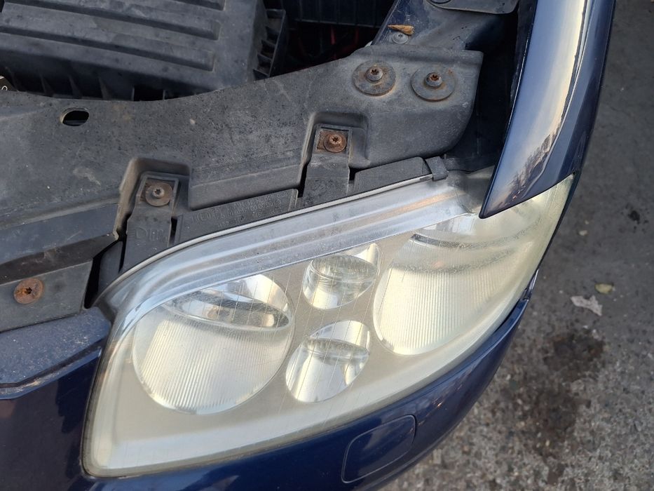 Far stanga HALOGEN VOLKSWAGEN TOURAN 1T1, 1T2 2003 - 2006 , pentru vol