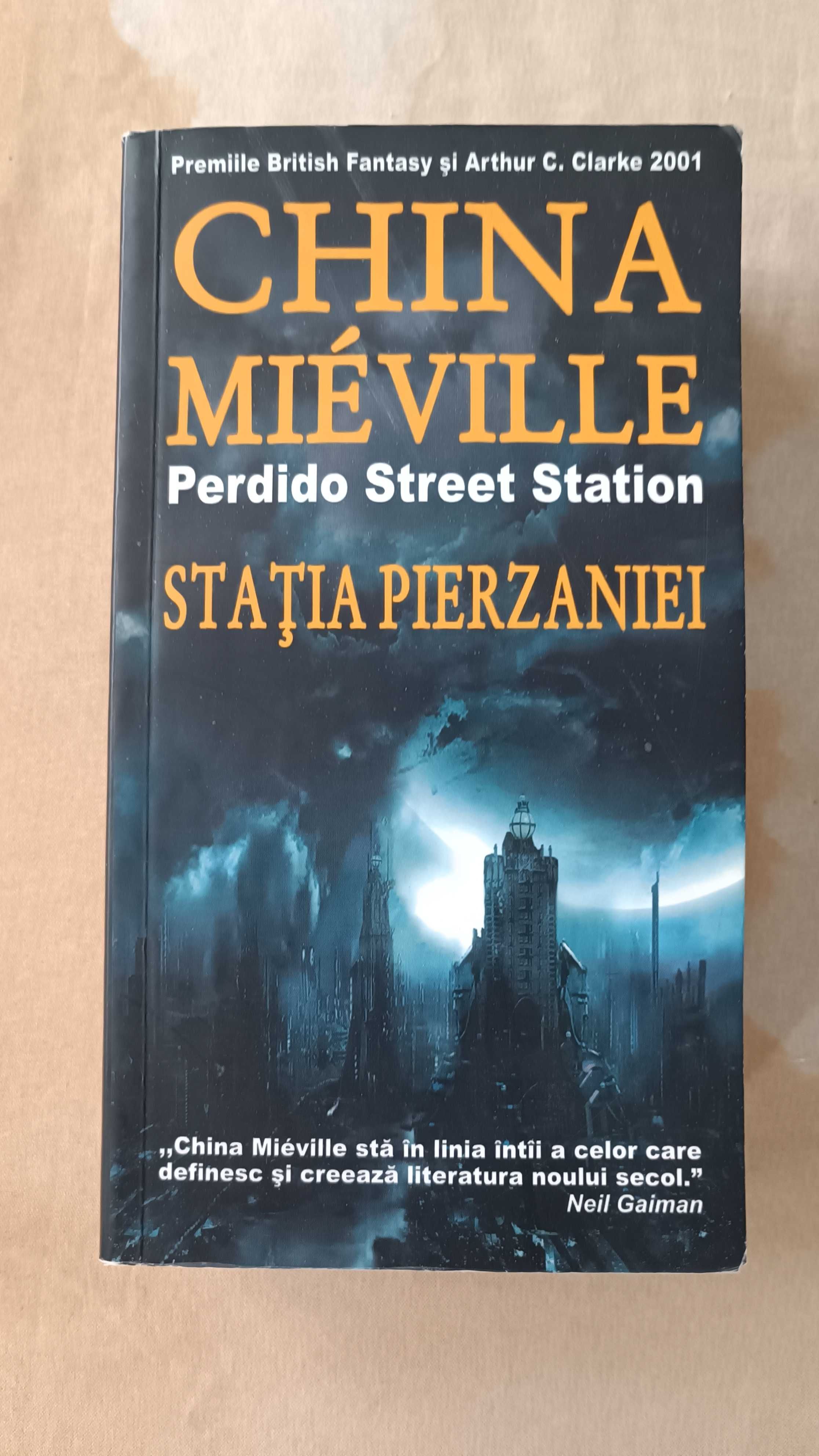 China Mieville - Statia pierzaniei