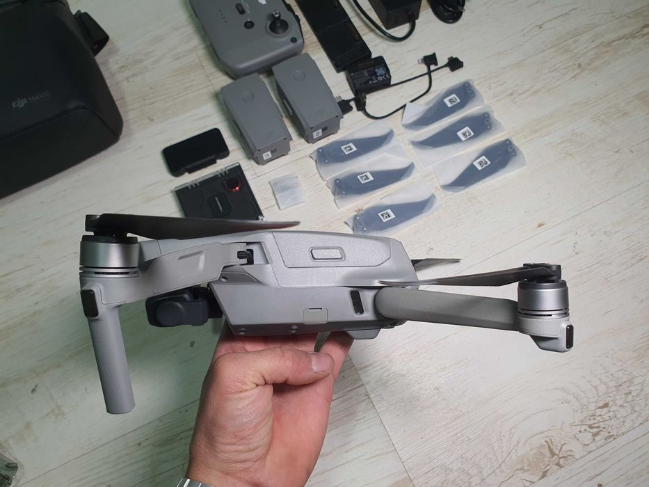DJI Air 2 Fly More Combo + Аксесоари