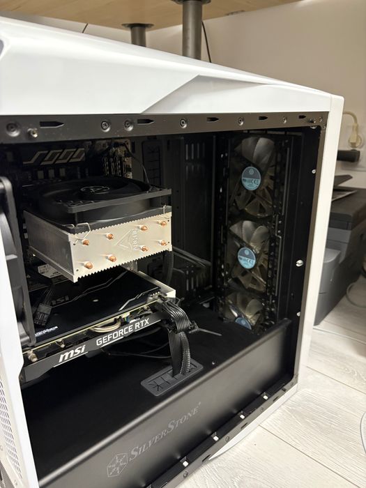 Vand Calculator Gaming Intel I5-9600K 3.7 GHz NVidia RTX2060 Super 8GB