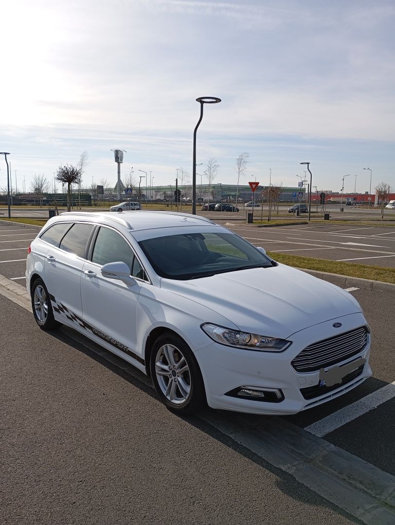 Vând Ford Mondeo 2017