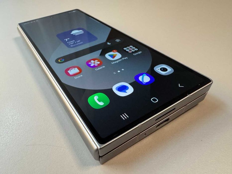 Samsung / Galaxy Z Fold6 / 256 Gb / Silver / 96% Acumulator