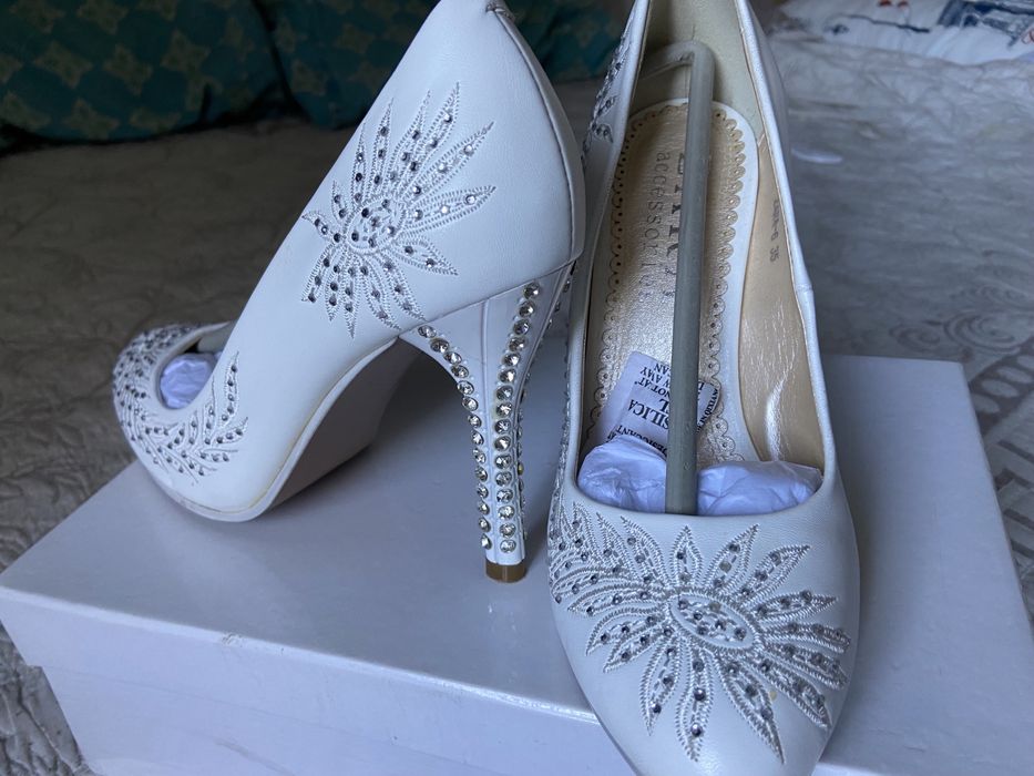 Свадебные туфли, размер 35
