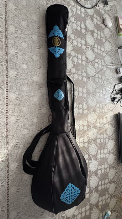 Домбра. Продам домбру.