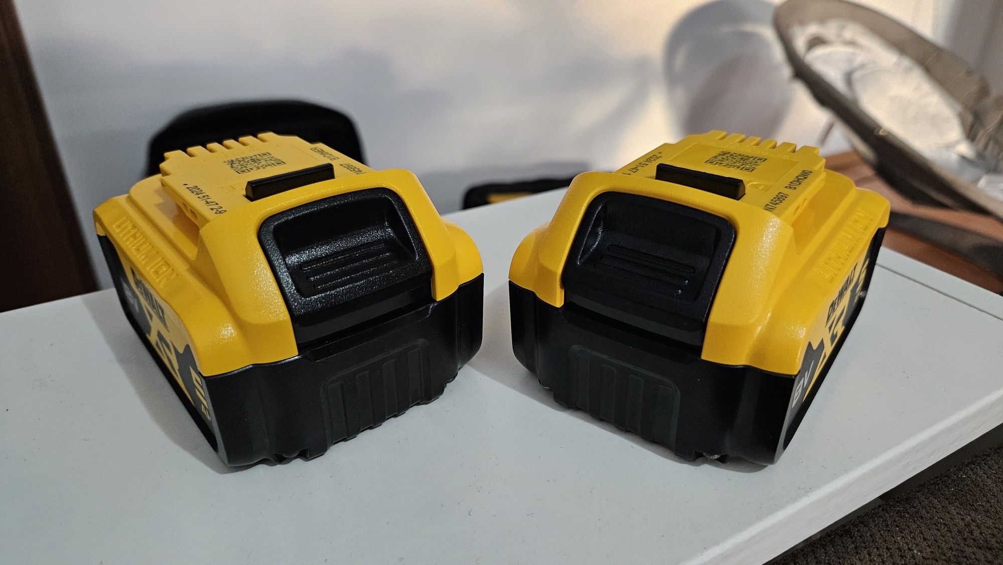 Acumulatori Dewalt 5A 2 bucati