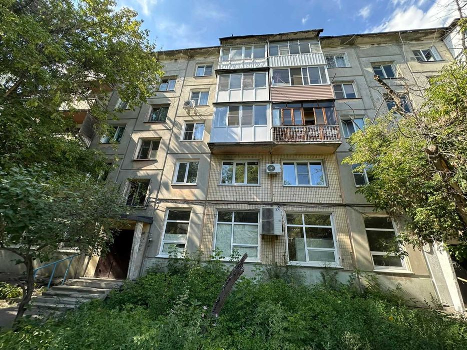2х, 2 ЭТАЖ, Потанина, 27, 43,5, 1978г.п., маг."Жастар", пласт.окна
