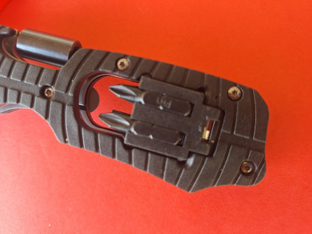 Сгъваем нож Kershaw-1920-Мултифункционален